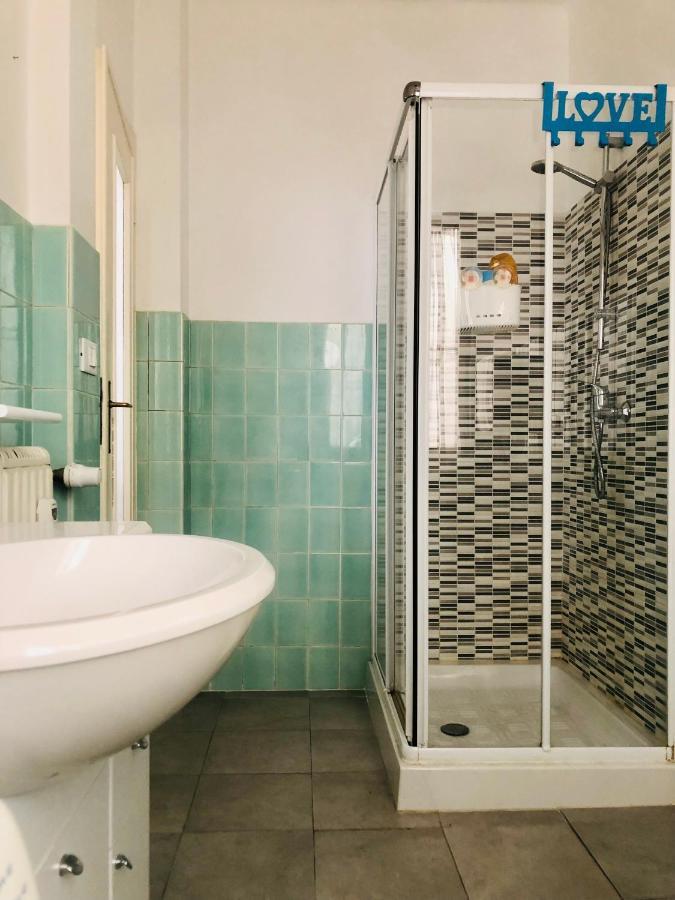 Peaceful Apartment 1 Minute Walk To The Beach Ventimiglia Ngoại thất bức ảnh